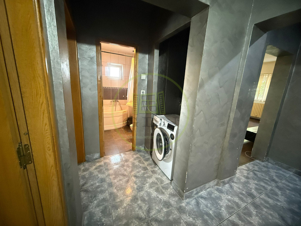 Apartament 3 camere, decomandat, 70mp, Calea Bucuresti, zona Electroputere