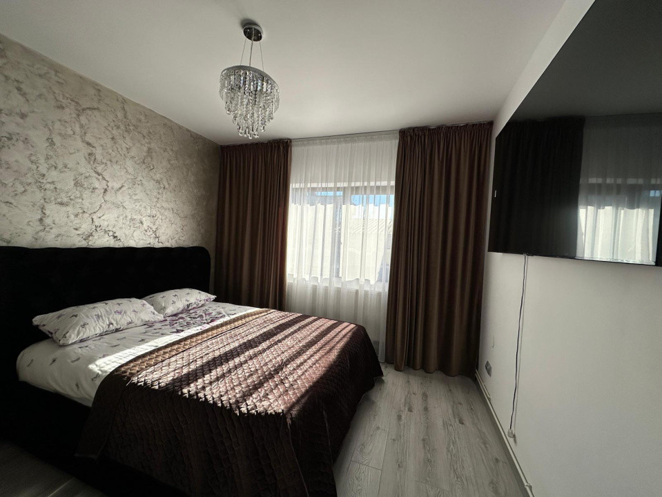 Casa P+M, 1000 mp teren, 178,97 mp, Carcea