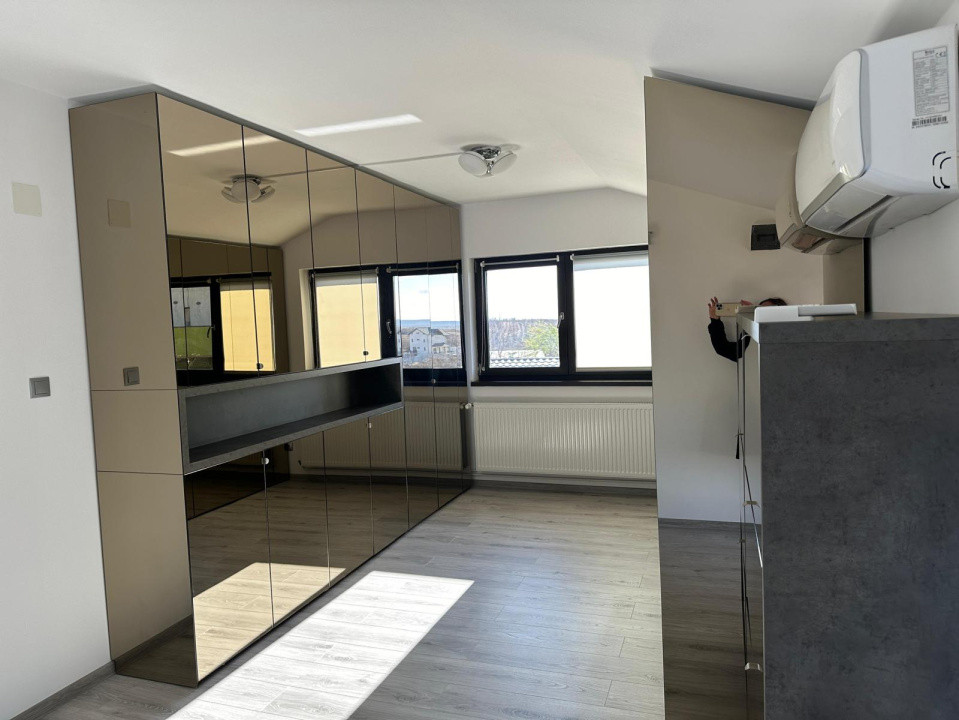 Casa P+M, 1000 mp teren, 178,97 mp, Carcea