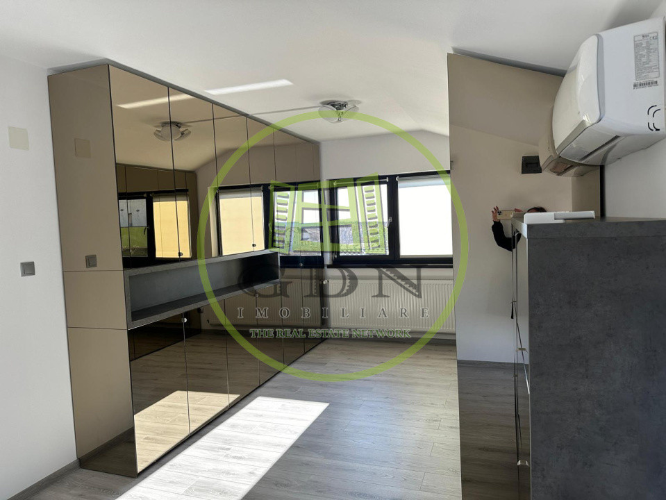 Casa P+M, 1000 mp teren, 178,97 mp, Carcea