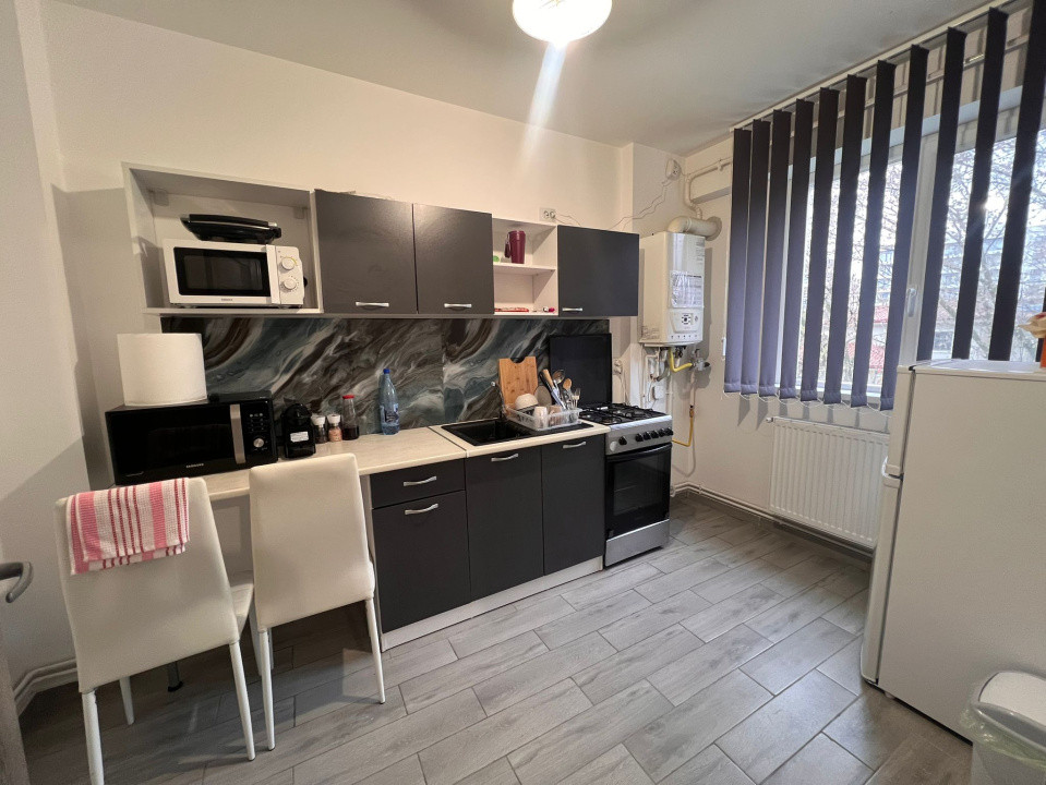 Garsoniera semidecomandata, 31,1 mp, cartier Cornitoiu, zona Liceul Bibescu