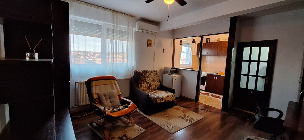 Garsonieră, Str Corneliu Coposu, Rogerius