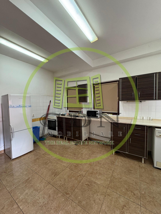 Oportunitate de investiție |  7 camere - 333 mp utili | Cristian 