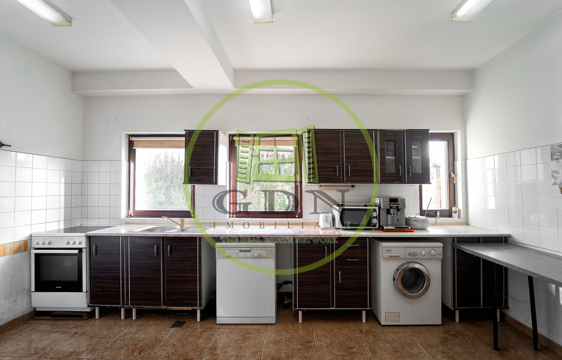 Oportunitate de investiție |  7 camere - 333 mp utili | Cristian 