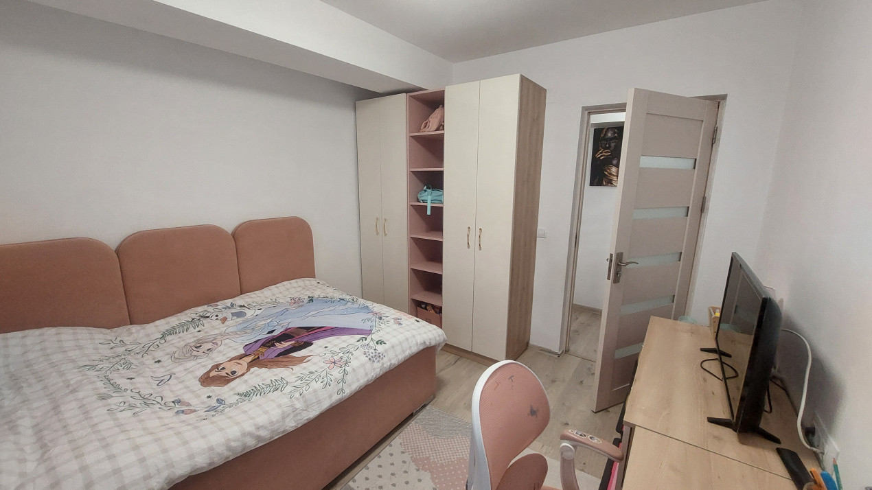 Apartament trei camere open-space, 84 mp, Calea Severinului zona Promenada Mall