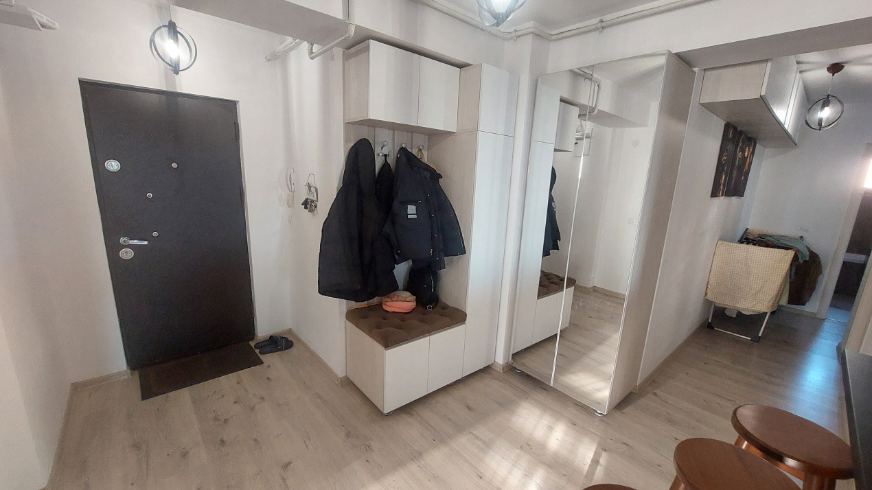 Apartament trei camere open-space, 84 mp, Calea Severinului zona Promenada Mall