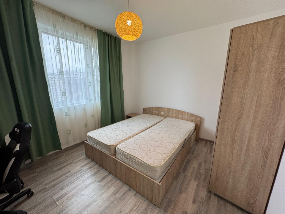 Închiriere apartment cu 3 camere + garaj, Vivo