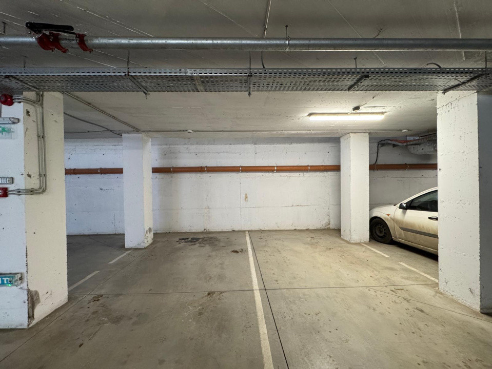 Închiriere apartment cu 3 camere + garaj, Vivo