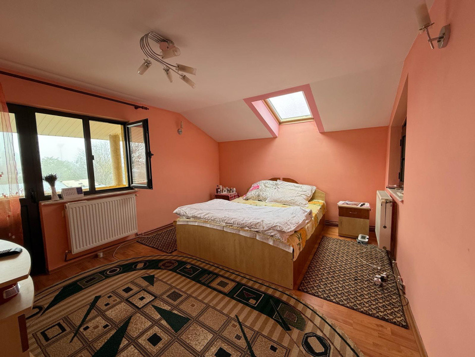 Casa P+M, 632 MP teren, 143 MP utili , Carcea