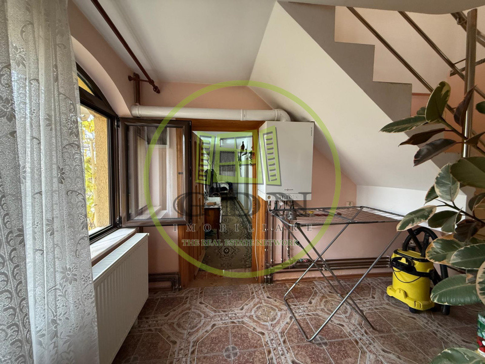 Casa P+M, 632 MP teren, 143 MP utili , Carcea