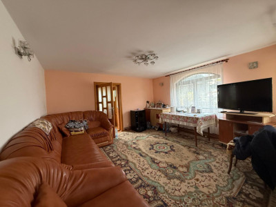 Casa P+M, 632 MP teren, 143 MP utili , Carcea