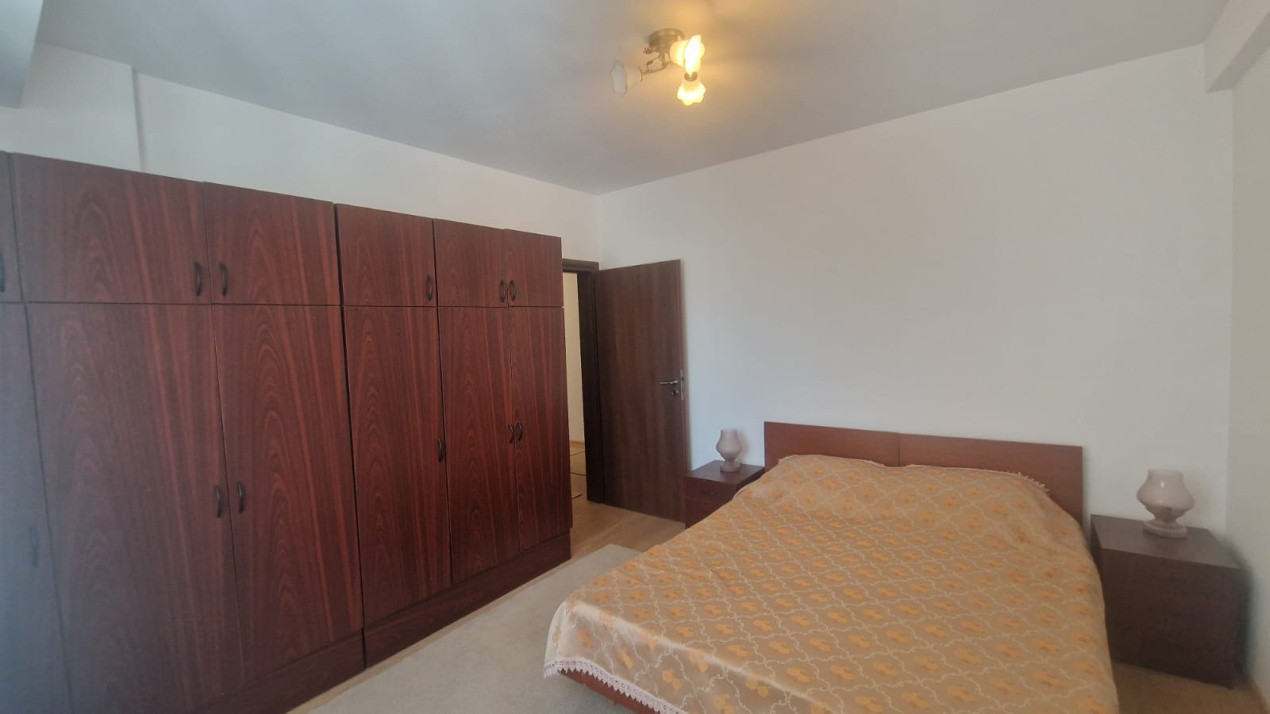 Apartament 2 camere, decomandat, 63mp, cartier Brazda, zona Carrefour