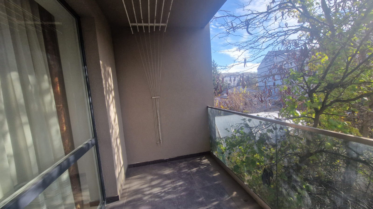 Apartament 2 camere, decomandat, 63mp, cartier Brazda, zona Carrefour