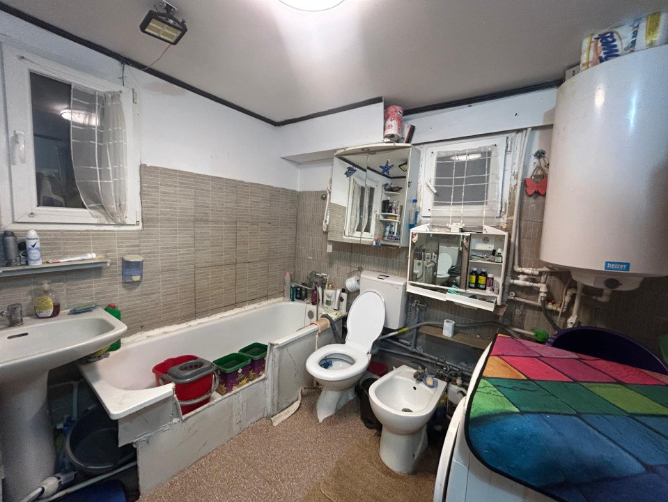 Casa plan parter, 178 mp teren, 70 mp utili, Carcea