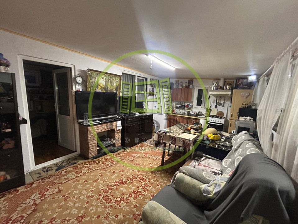 Casa plan parter, 178 mp teren, 70 mp utili, Carcea