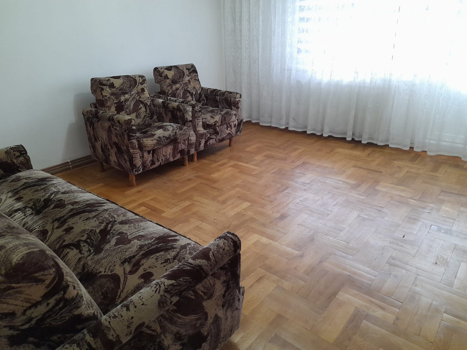 Apartament 3 camere de vanzare strada Octavian Paler Fagaras jud. Brasov