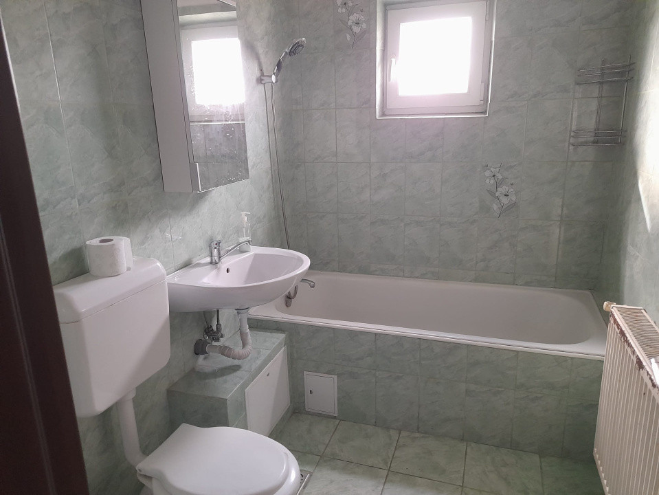 Apartament 3 camere de vanzare strada Octavian Paler Fagaras jud. Brasov