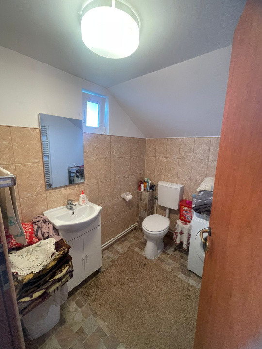 Oportunitate! Casă de vânzare 95 mp.+ 556 mp teren, Câmpenești