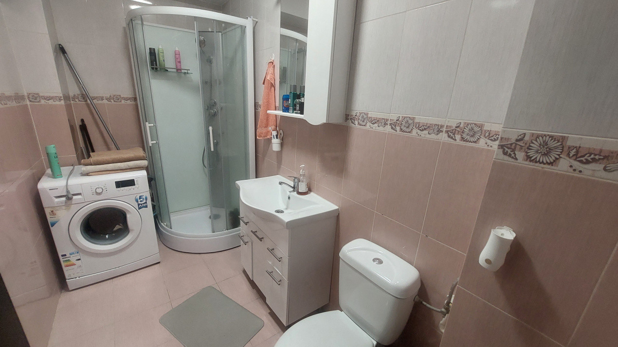 Apartament doua camere open-space, 63 mp, George Enescu zona Scoala Decebal