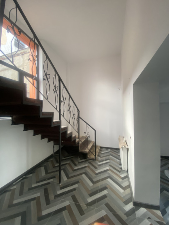 Inchiriere spațiu de birouri 100 mp Brașov