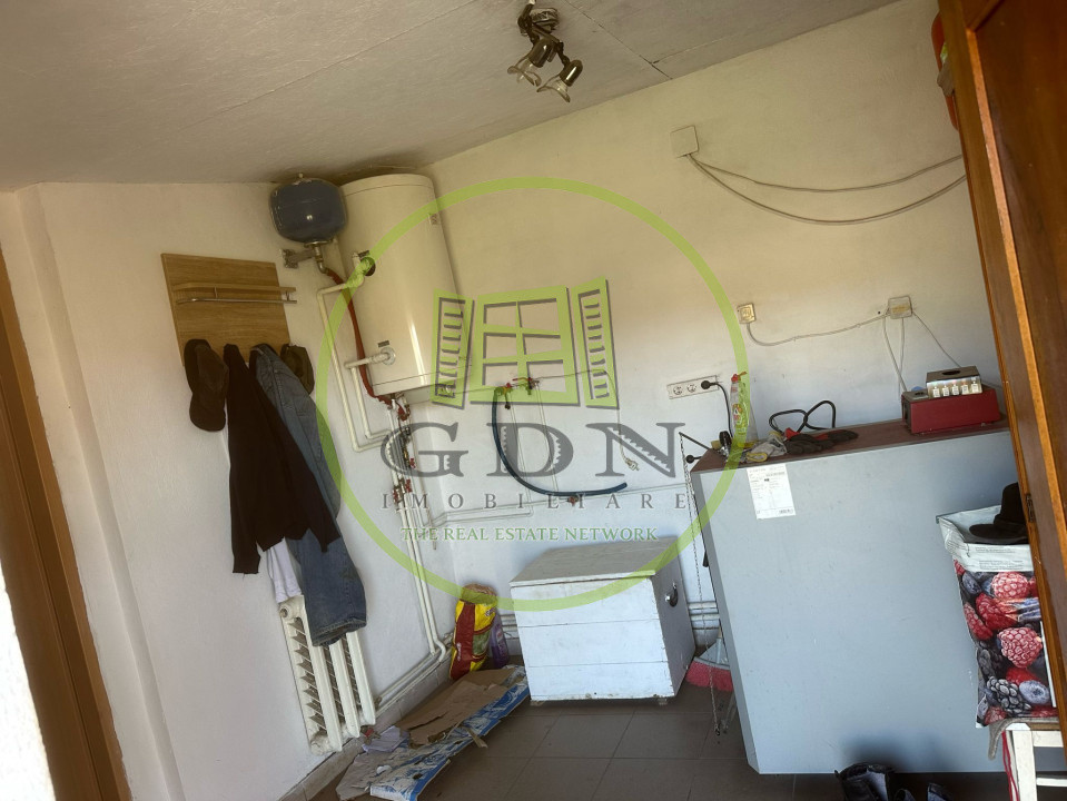 Casa 3 dormitoare, 128mp, 4750mp teren, piscina, cuptor de paine , Casolt