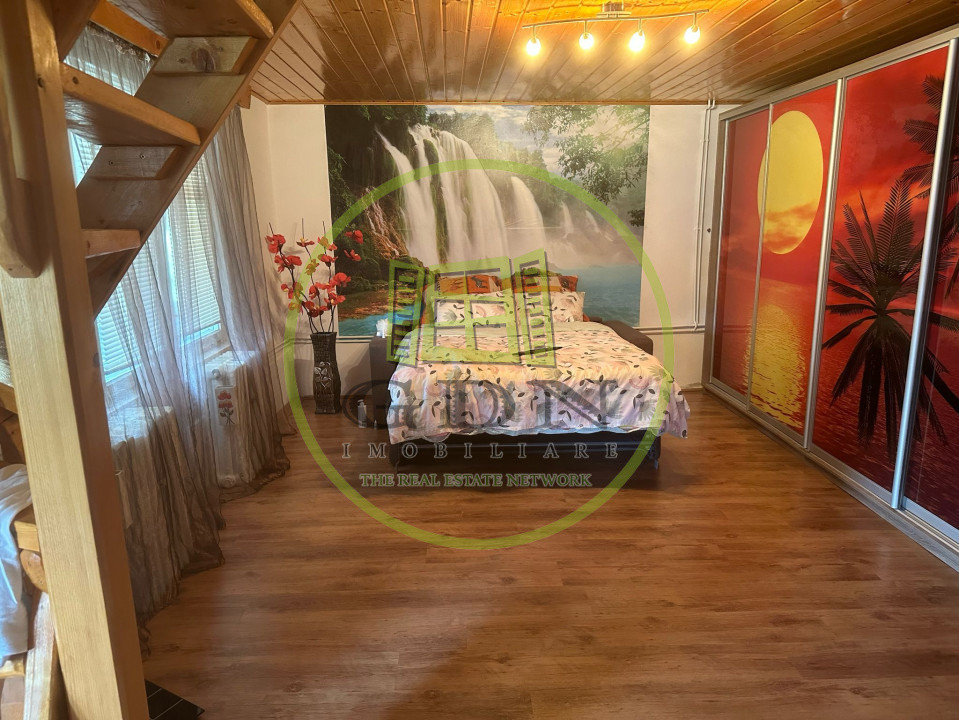 Casa 3 dormitoare, 128mp, 4750mp teren, piscina, cuptor de paine , Casolt