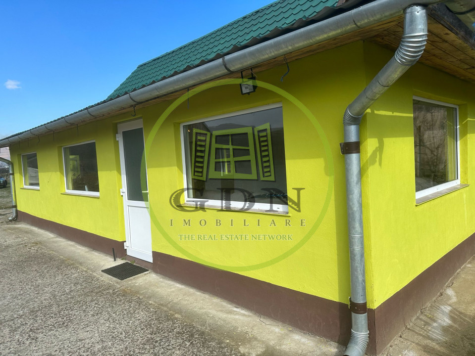 Casa 3 dormitoare, 128mp, 4750mp teren, piscina, cuptor de paine , Casolt