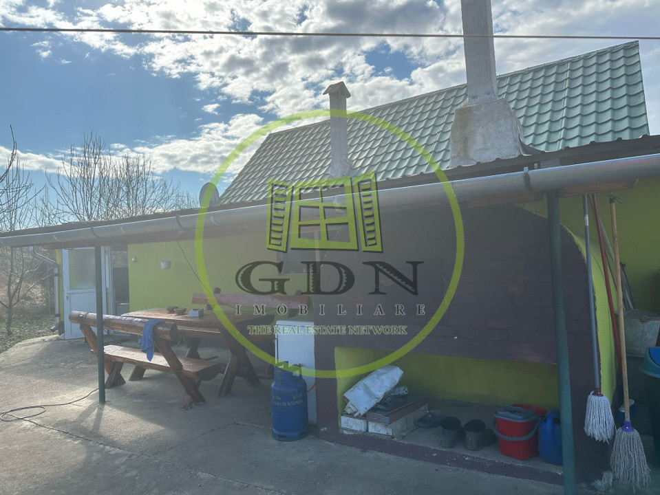 Casa 3 dormitoare, 128mp, 4750mp teren, piscina, cuptor de paine , Casolt