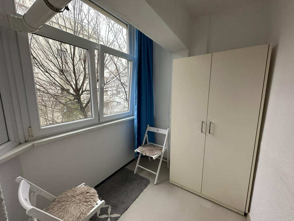 Apartament doua camere, 54mp, cartier 1 Mai, zona Sala Polivalenta 