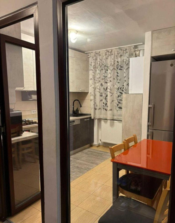 Apartament 4 camere | Etaj 1 | Centrul Civic
