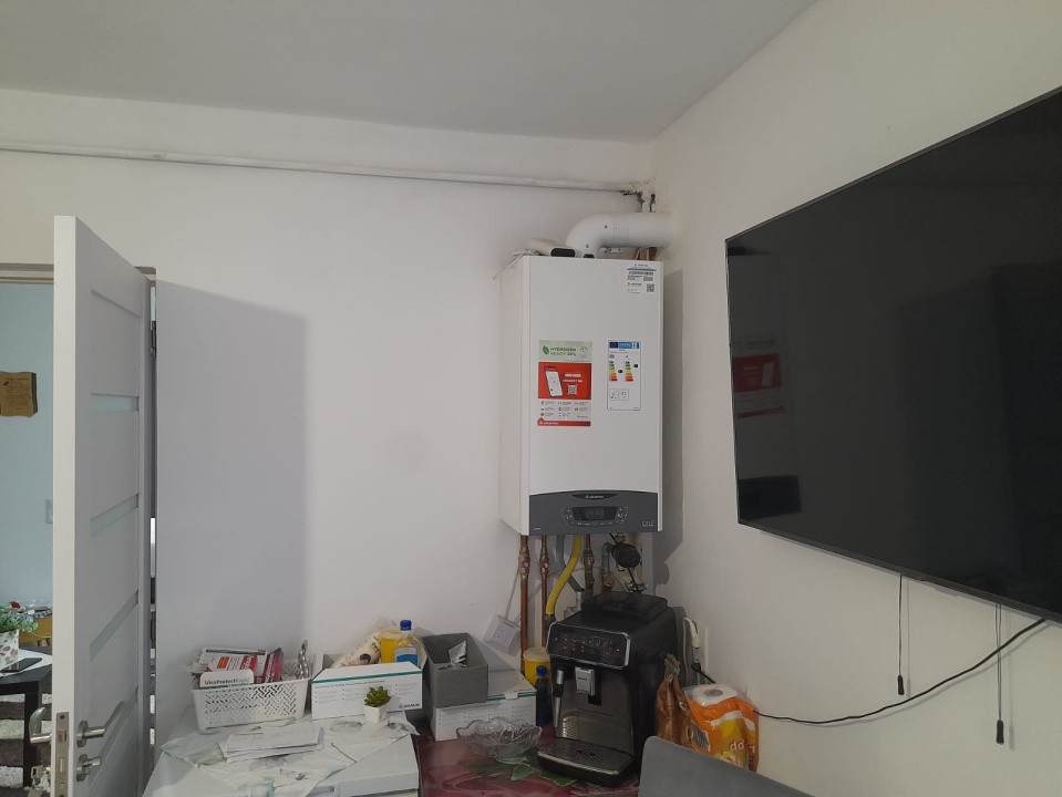 Casa renovata 2 camere de vanzare str. Campului Fagaras jud. Brasov