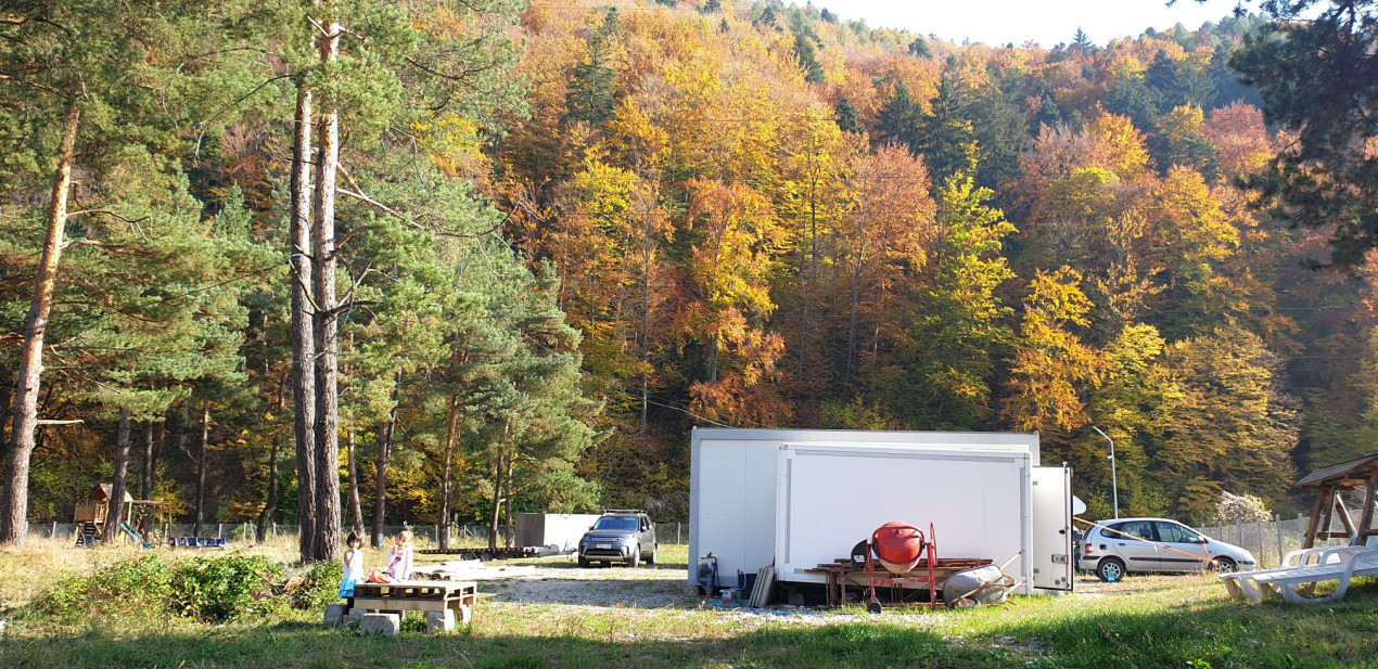 De vanzare CAMPING DARSTE