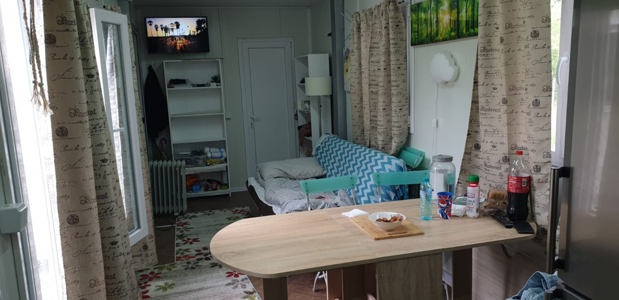 De vanzare CAMPING DARSTE