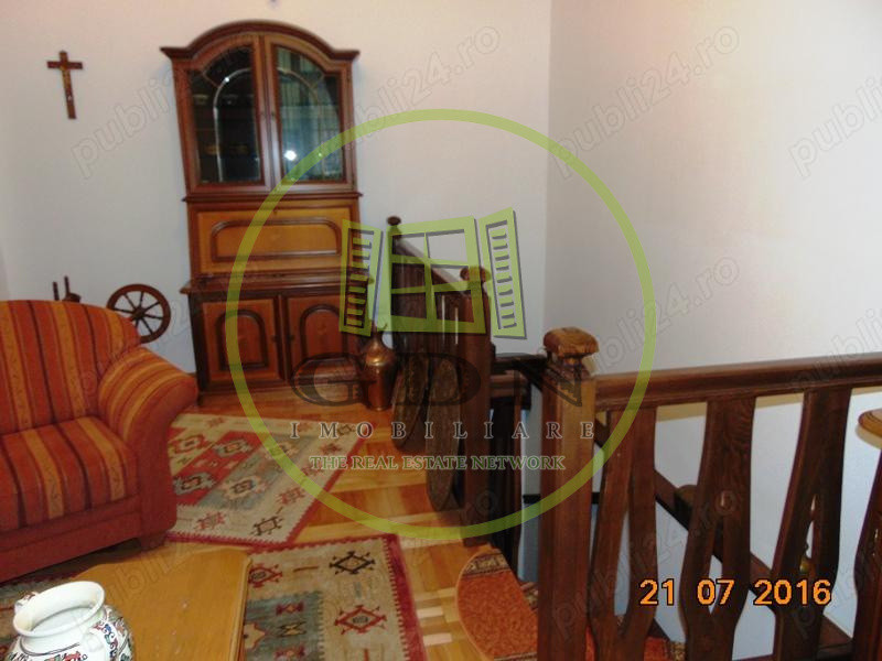 Apartament 2 camere de vânzare — zonă ultracentrală, Piața Mare, Sibiu