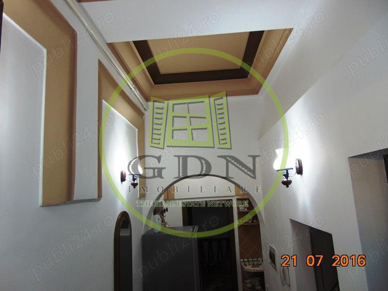 Apartament 2 camere de vânzare — zonă ultracentrală, Piața Mare, Sibiu
