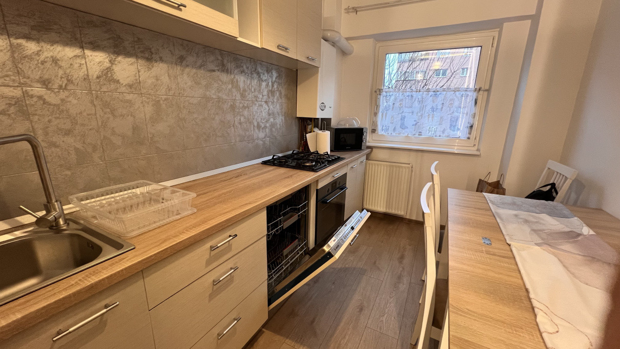 2 camere Toamnei – finisaje moderne, mobilat & utilat