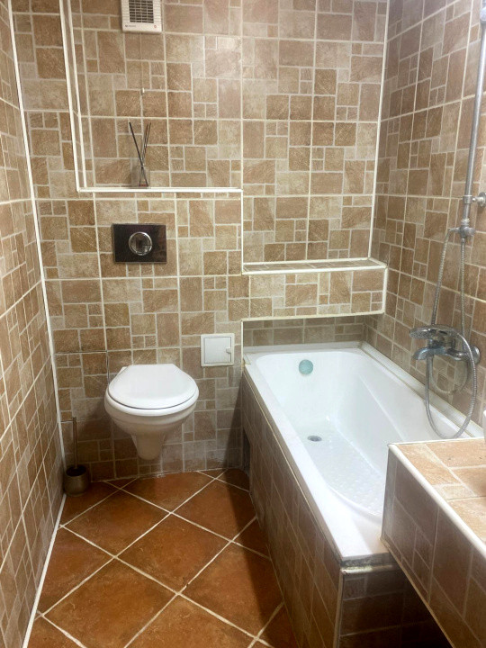 Inchirere studio cochet, zona Sisești, la vilă! 