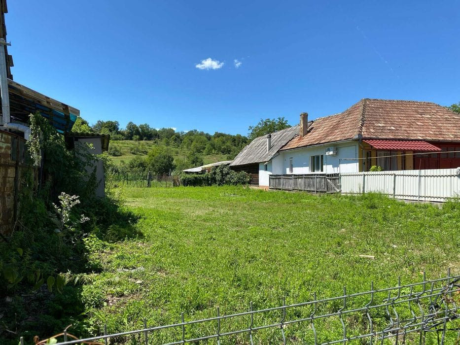 De vânzare casă cu etaj, jud Sălaj, loc. Letca, 45000 Euro