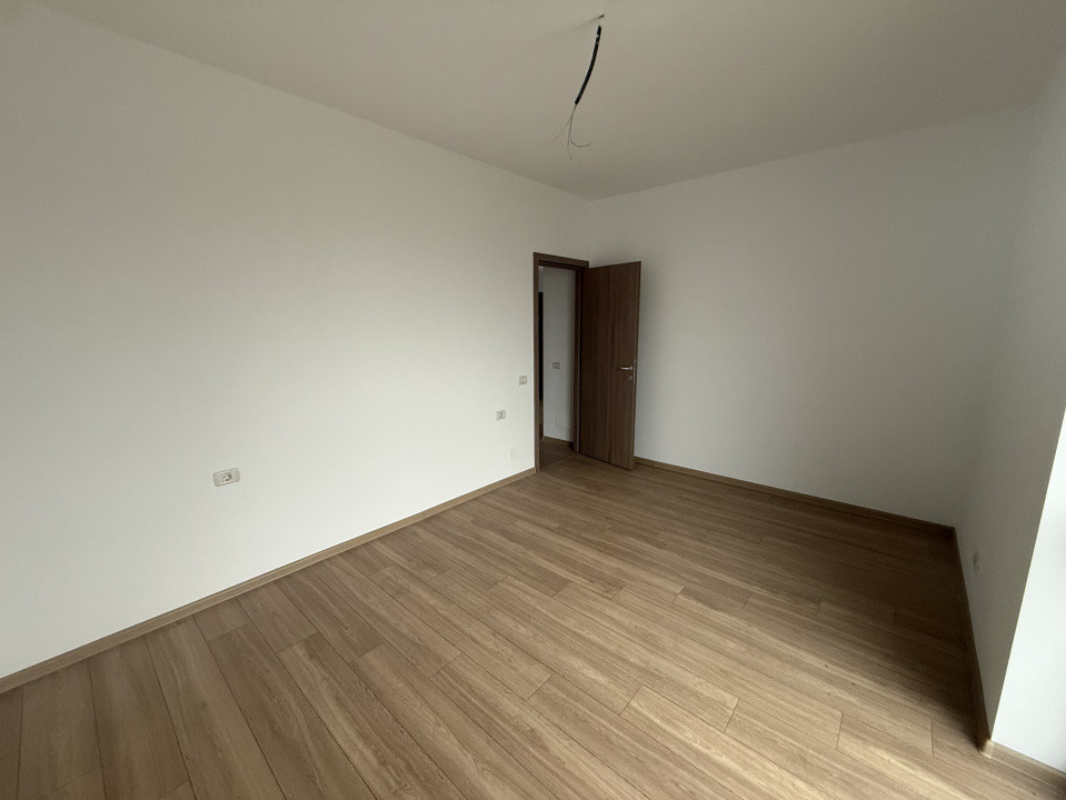 Apartament 2 camere, open-space, 61mp, Calea Bucuresti, zona Electroputere Mall