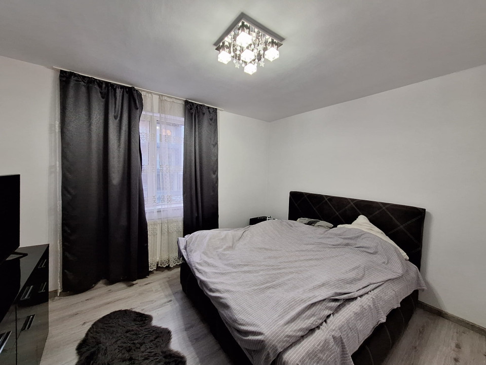 Ofertă de vânzare apart. cu 2 camere, mobilat,  Floreşti