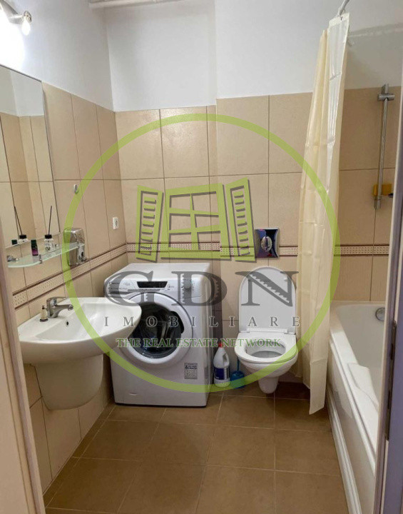 Garsonieră de închiriat – 40 mp utili, balcon 4 mp – zona Belvedere