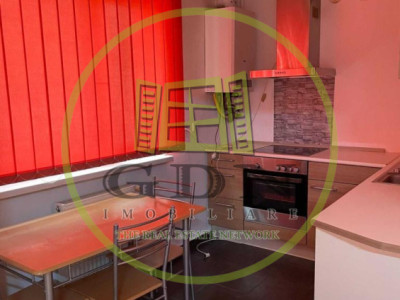 Garsonieră de închiriat – 40 mp utili, balcon 4 mp – zona Belvedere