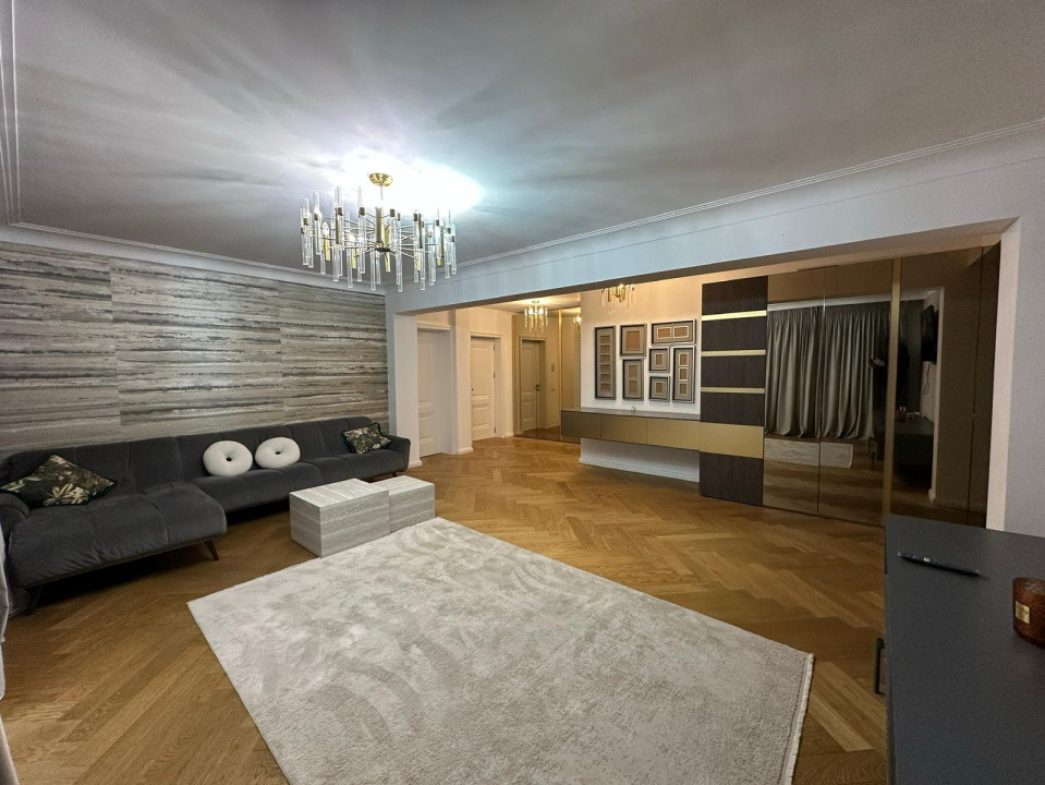 Apartament 3 camere, 120 mp, Centru, zona Imparatul Traian