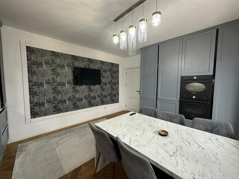 Apartament 3 camere, 120 mp, Centru, zona Imparatul Traian