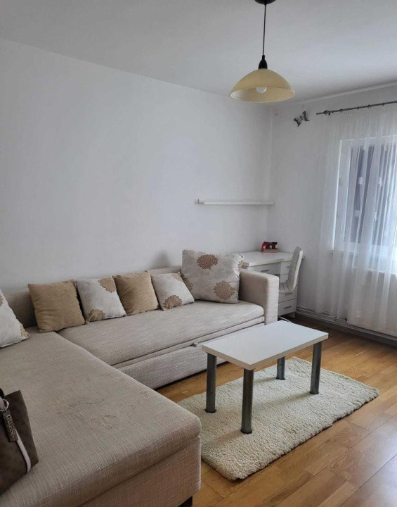 Garsonieră de închiriat, 32 mp utili -zona Ștrand II