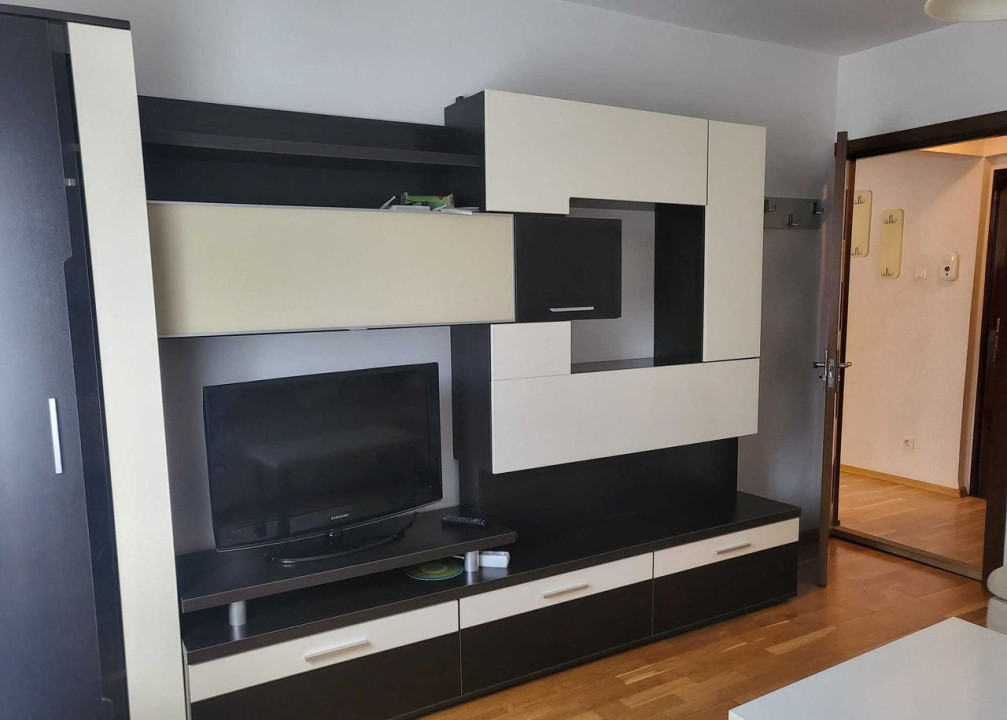 Garsonieră de închiriat, 32 mp utili -zona Ștrand II