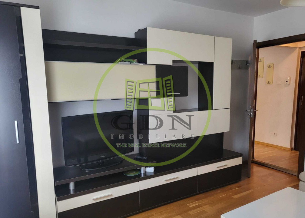 Garsonieră de închiriat, 32 mp utili -zona Ștrand II