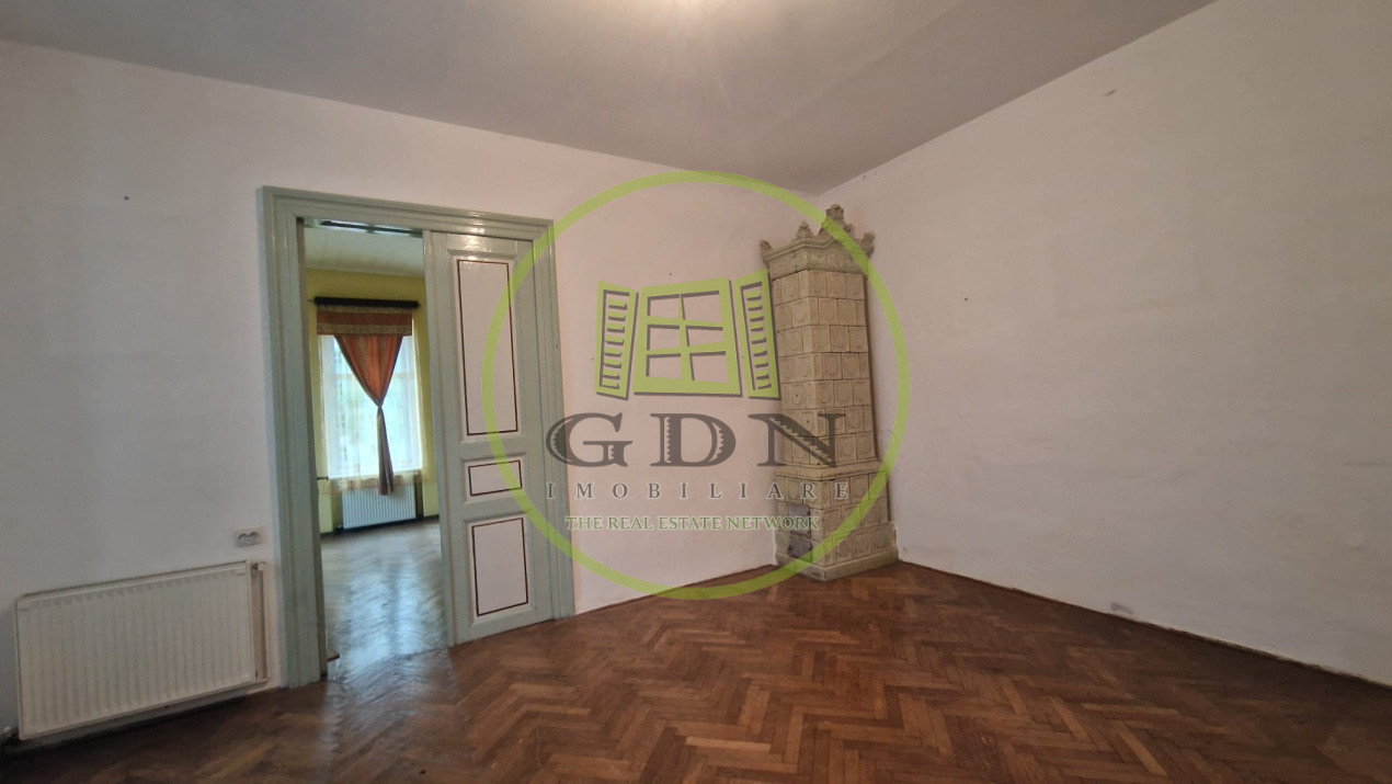 Casa 2 camere, 64mp, Centru, zona Facultatii de Medicina