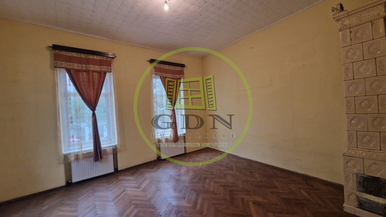 Casa 2 camere, 64mp, Centru, zona Facultatii de Medicina