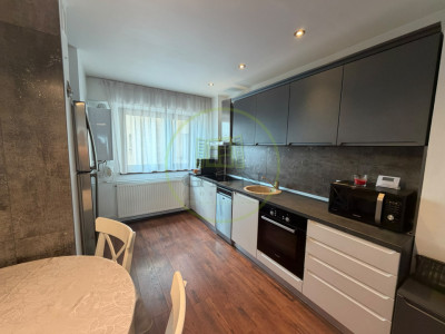 Apartament 3 camere de închiriat | Vedere panoramică spre Tâmpa și AFI Brașov